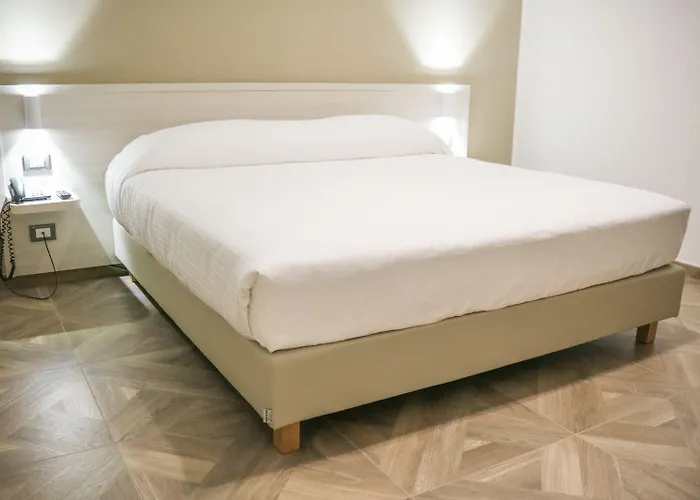 Donatello 3* מודנה