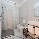 Donatello Otel Modena