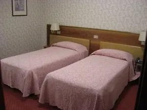 Donatello Hotell