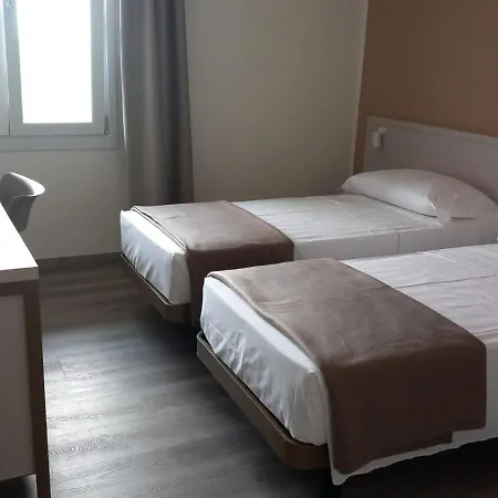 Donatello Hotell 3*