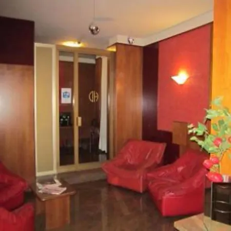 Hotell Donatello 3*