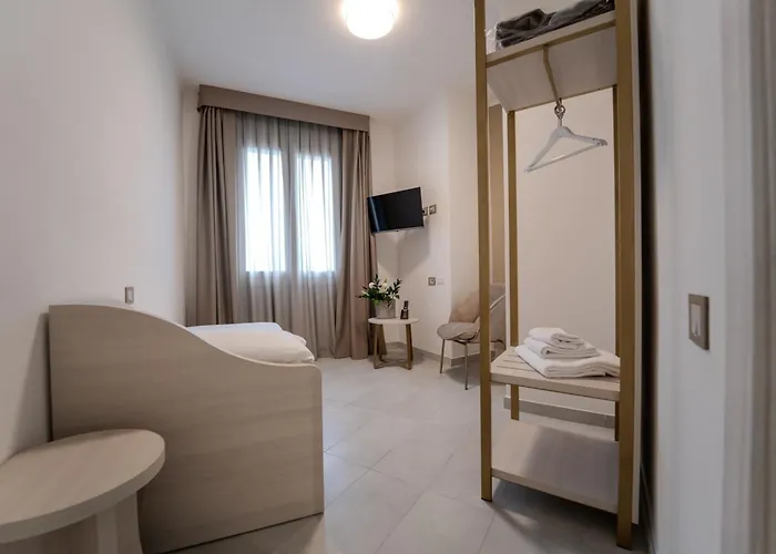 Hotel Donatello Modène