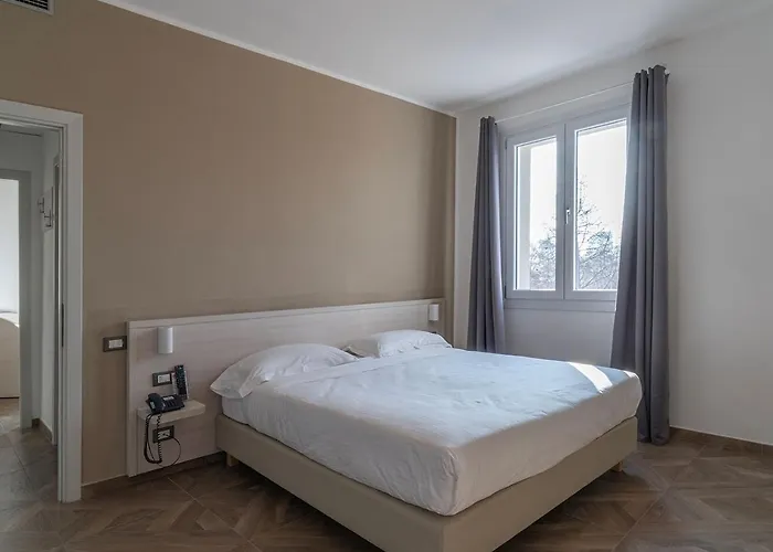 Hotel Donatello Modène