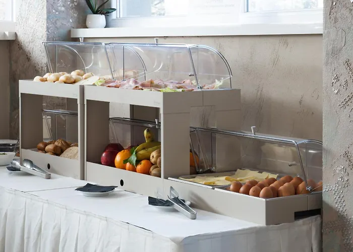 Hotel Donatello Modène