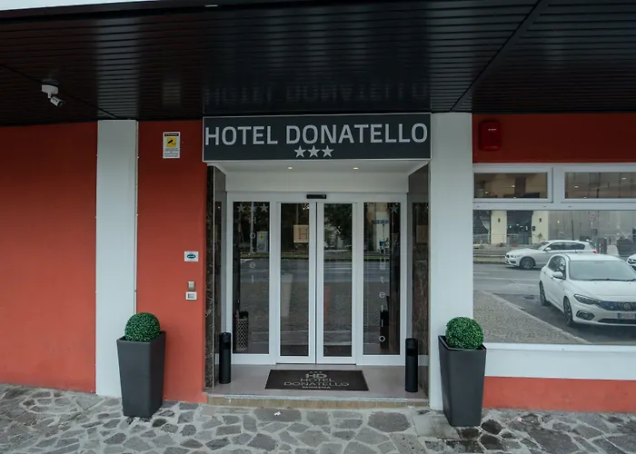 Donatello Hotel 3*